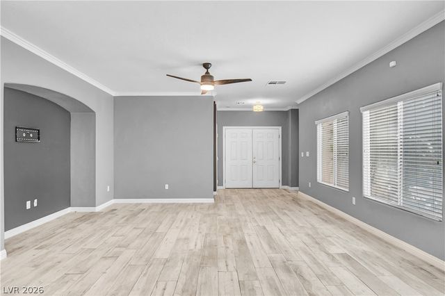 8915 Mossy Hollow Avenue, Las Vegas, NV 89149