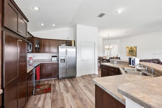 3315 DZURO DRIVE, Oxford, FL 34484