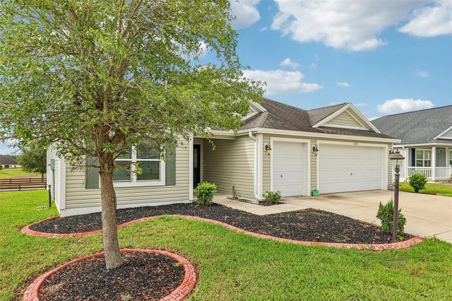 3315 DZURO DRIVE, Oxford, FL 34484