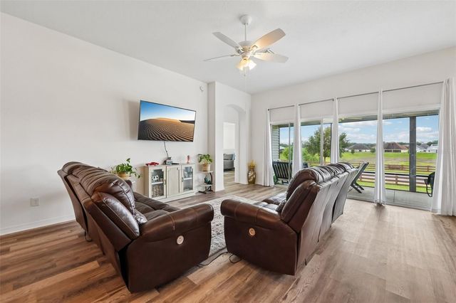 3315 DZURO DRIVE, Oxford, FL 34484