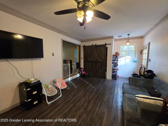 208 E Northrup Street, Lansing, MI 48911