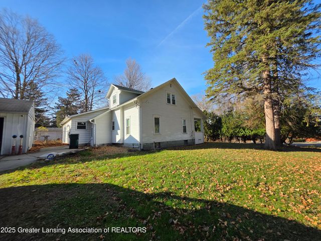 208 E Northrup Street, Lansing, MI 48911