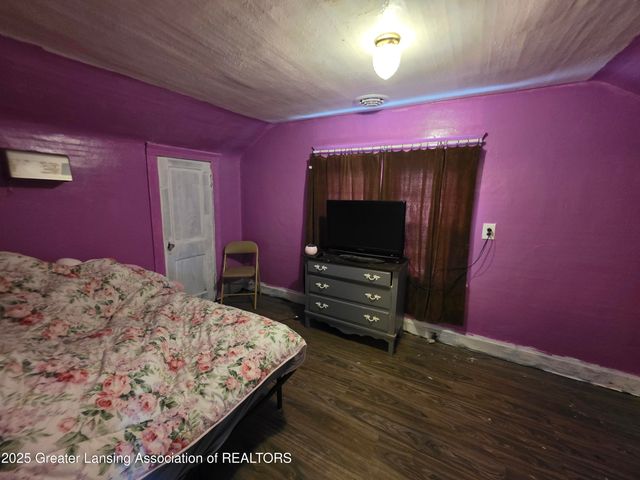 208 E Northrup Street, Lansing, MI 48911