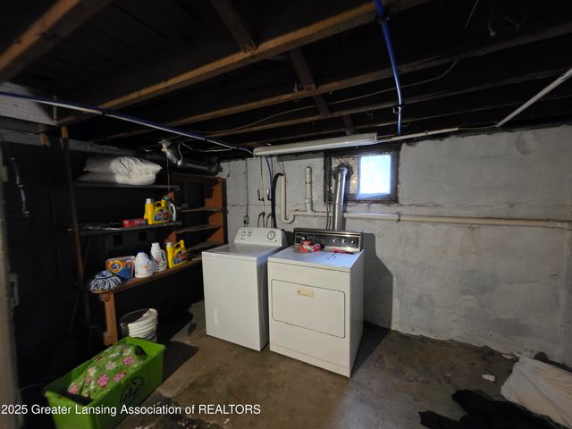 208 E Northrup Street, Lansing, MI 48911