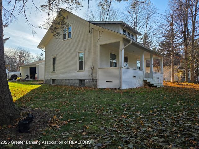 208 E Northrup Street, Lansing, MI 48911