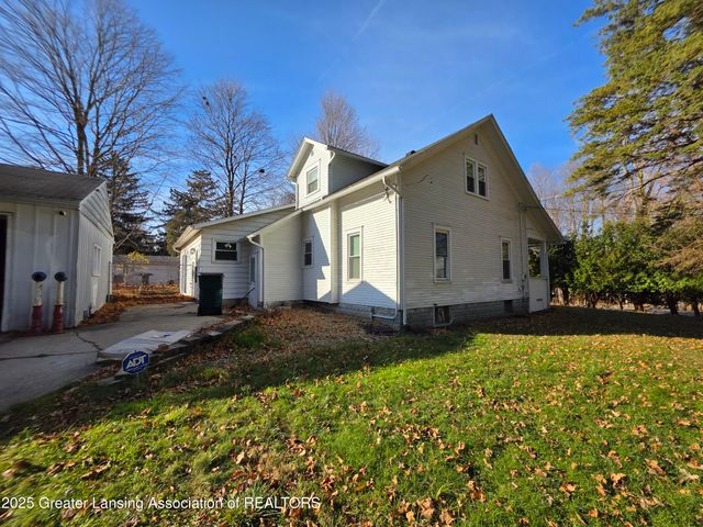 208 E Northrup Street, Lansing, MI 48911
