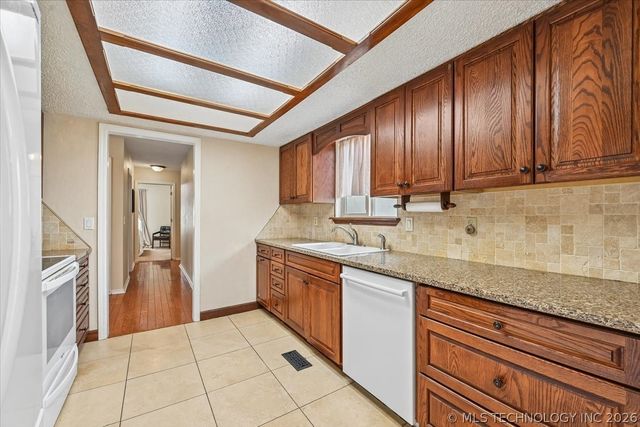 6522 S 111th East Avenue, Tulsa, OK 74133