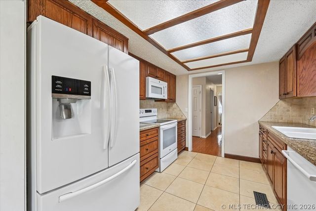 6522 S 111th East Avenue, Tulsa, OK 74133