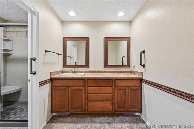 6522 S 111th East Avenue, Tulsa, OK 74133