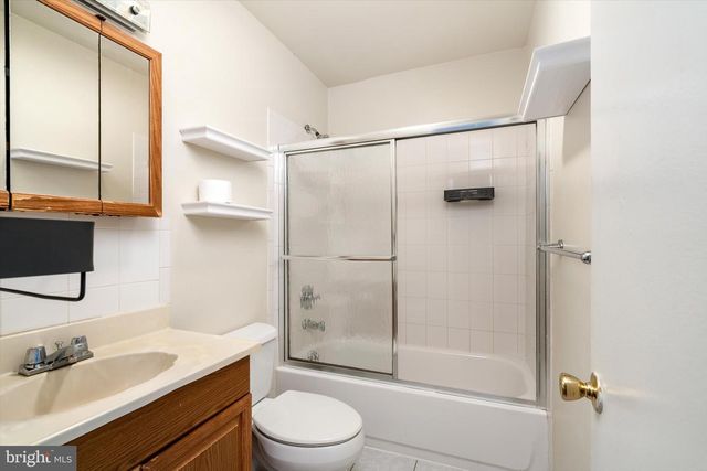 460 FAIRFIELD RD, East Windsor Twp, NJ 08520