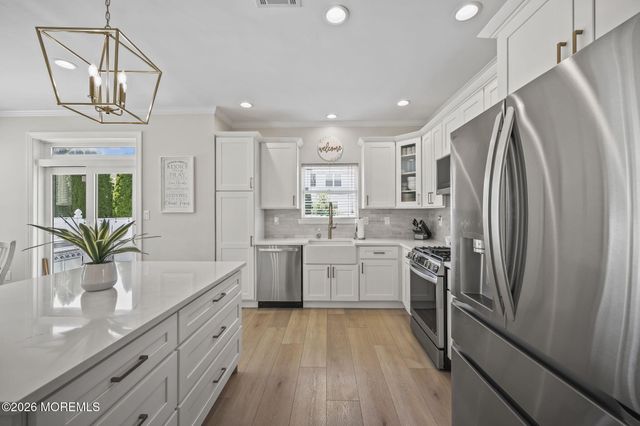 2 Devonshire Drive, Hazlet, NJ 07730