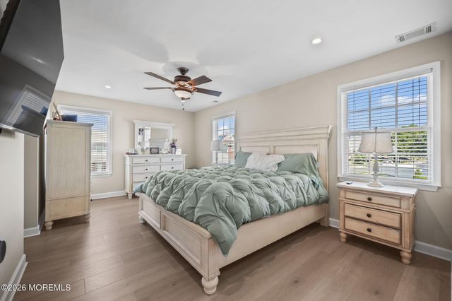2 Devonshire Drive, Hazlet, NJ 07730