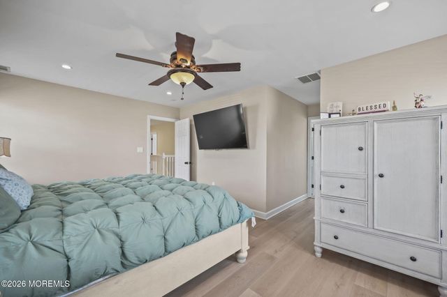 2 Devonshire Drive, Hazlet, NJ 07730