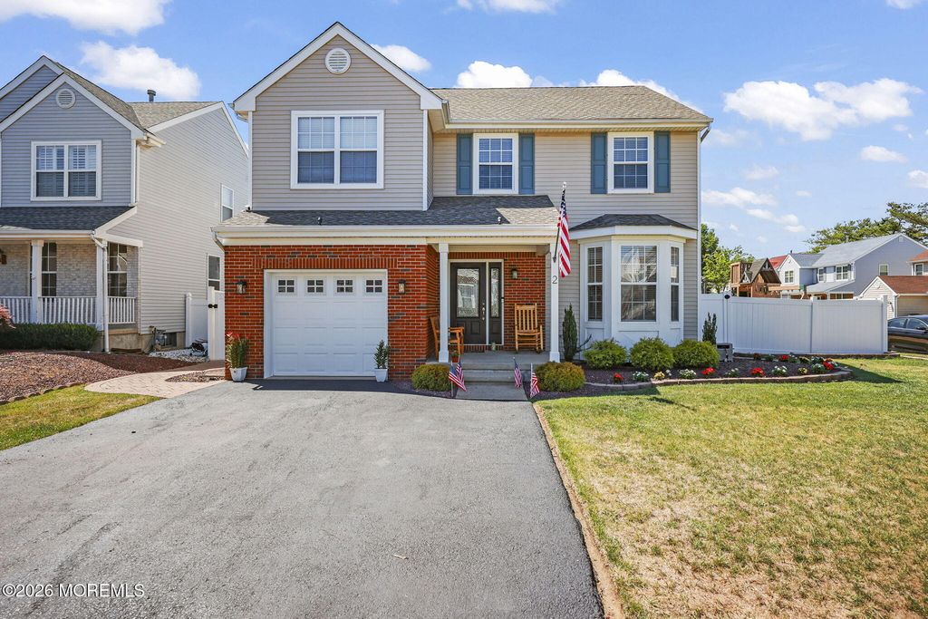 2 Devonshire Drive, Hazlet, NJ 07730