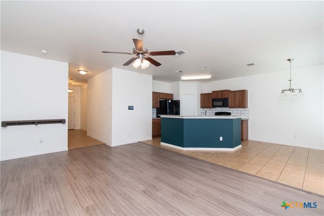 1217 Roanoke Drive, Temple, TX 76504