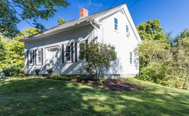 272 Old Concord Turnpike, Barrington, NH 03825