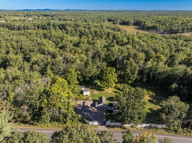 272 Old Concord Turnpike, Barrington, NH 03825