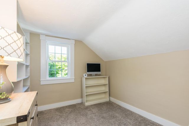 272 Old Concord Turnpike, Barrington, NH 03825