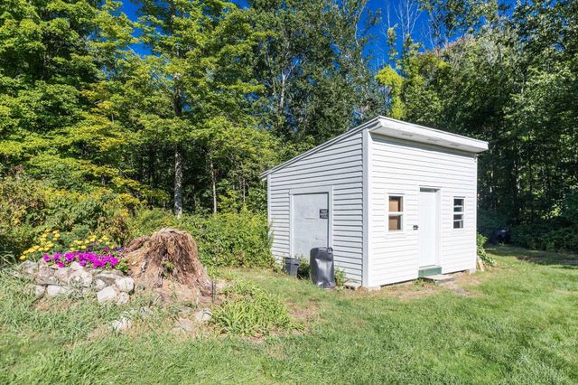 272 Old Concord Turnpike, Barrington, NH 03825