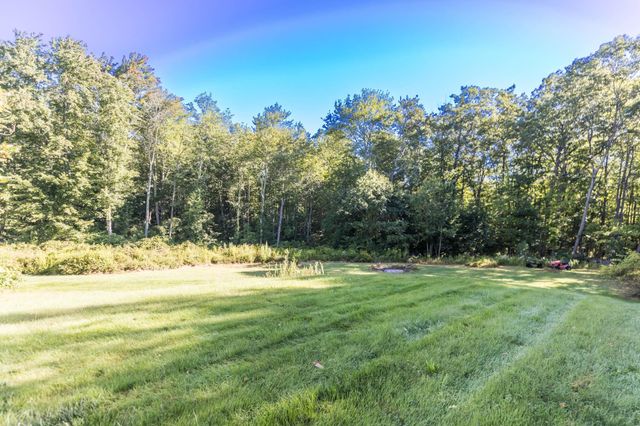 272 Old Concord Turnpike, Barrington, NH 03825
