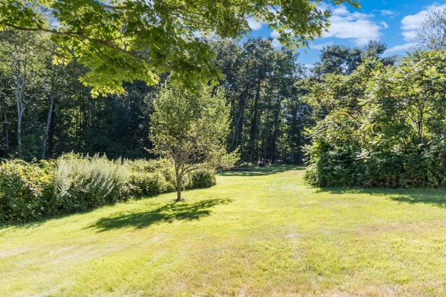 272 Old Concord Turnpike, Barrington, NH 03825
