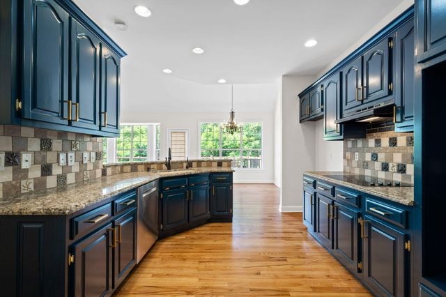 1822 Bay Pointe Drive, Hixson, TN 37343