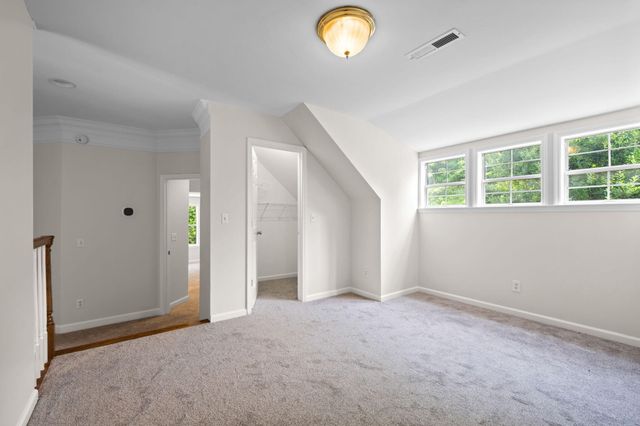 1822 Bay Pointe Drive, Hixson, TN 37343