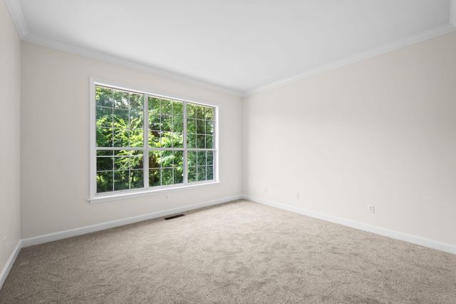 1822 Bay Pointe Drive, Hixson, TN 37343