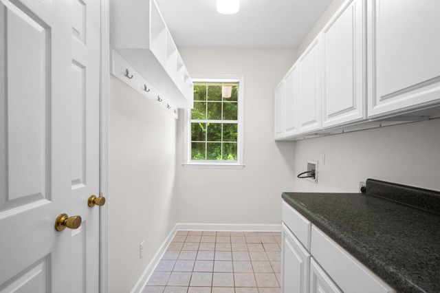 1822 Bay Pointe Drive, Hixson, TN 37343