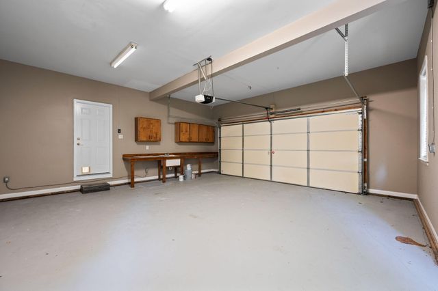 1822 Bay Pointe Drive, Hixson, TN 37343