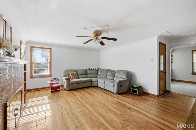 1206 N 5th Street, Festus, MO 63028