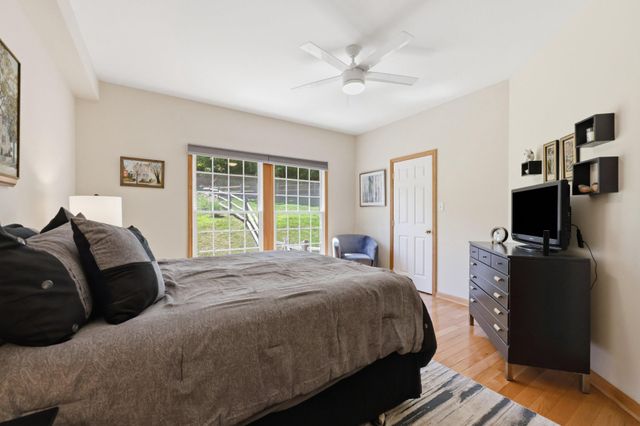 4902 W CHESTER PIKE, Newtown Square, PA 19073