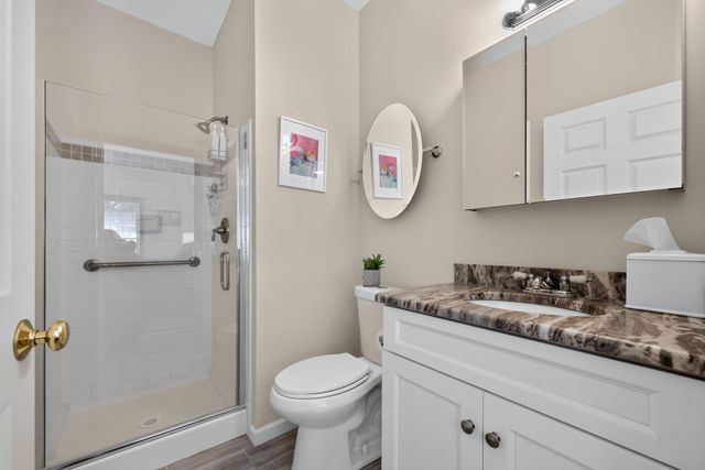 4902 W CHESTER PIKE, Newtown Square, PA 19073