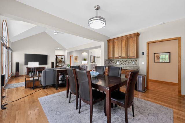 4902 W CHESTER PIKE, Newtown Square, PA 19073