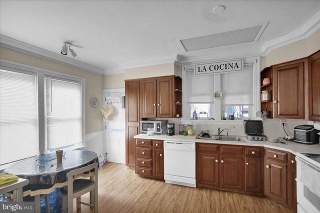 18 N 7TH ST, Columbia, PA 17512