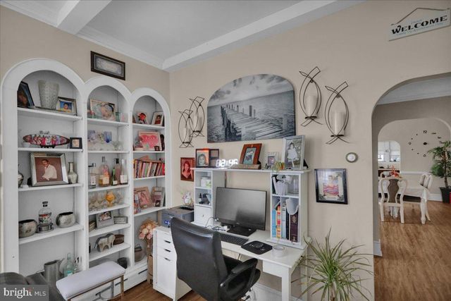 18 N 7TH ST, Columbia, PA 17512