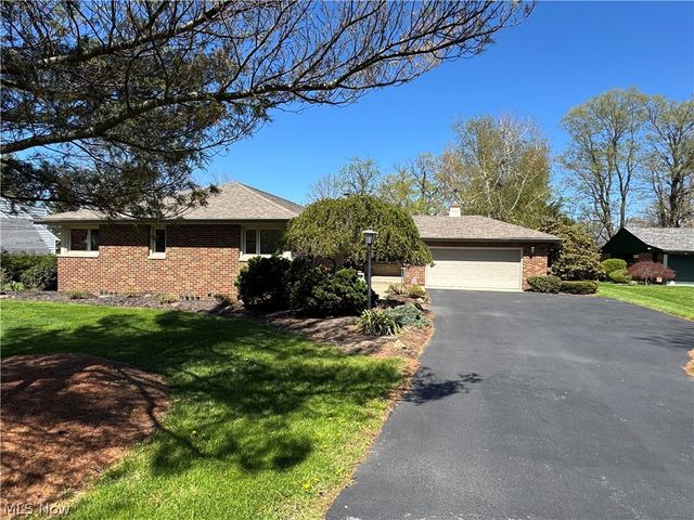 1648 Highland Lane, Ashtabula, OH 44004