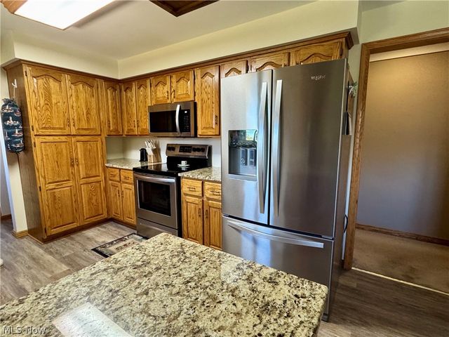 1648 Highland Lane, Ashtabula, OH 44004