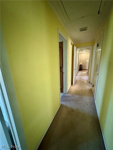 1648 Highland Lane, Ashtabula, OH 44004