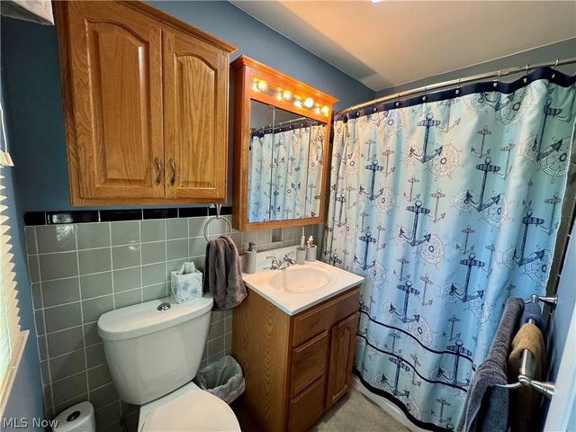 1648 Highland Lane, Ashtabula, OH 44004