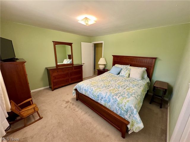 1648 Highland Lane, Ashtabula, OH 44004