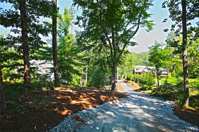 1359 Harbor Ridge Road, Seneca, SC 29672