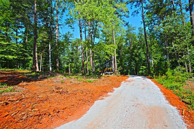 1359 Harbor Ridge Road, Seneca, SC 29672