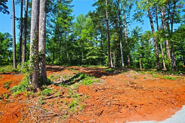 1359 Harbor Ridge Road, Seneca, SC 29672