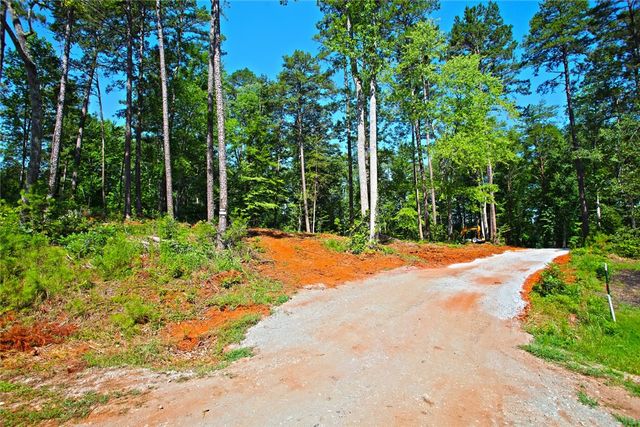 1359 Harbor Ridge Road, Seneca, SC 29672