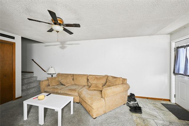 88 Main Avenue, Atkins, IA 52206