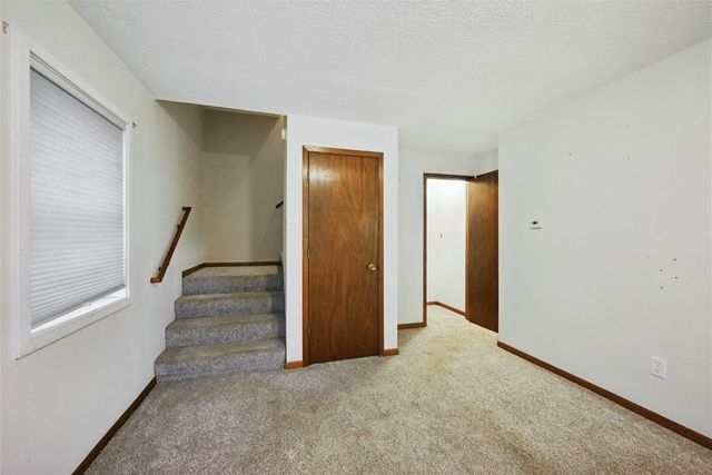 88 Main Avenue, Atkins, IA 52206