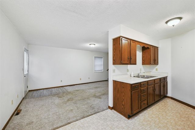 88 Main Avenue, Atkins, IA 52206