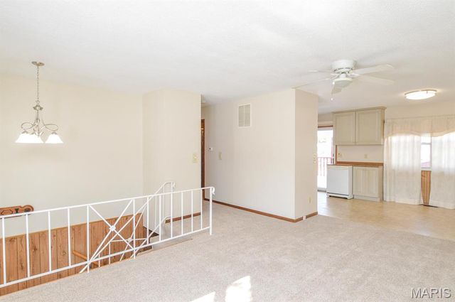 702 W Washington Street, O'fallon, IL 62269