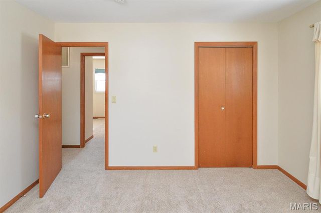 702 W Washington Street, O'fallon, IL 62269